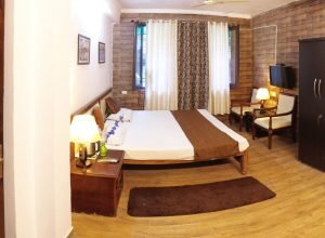 online nanital hotel booking